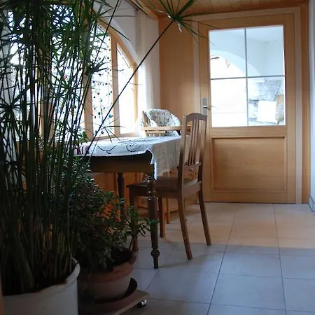 Jobin Brienz Bed & Breakfast 3*